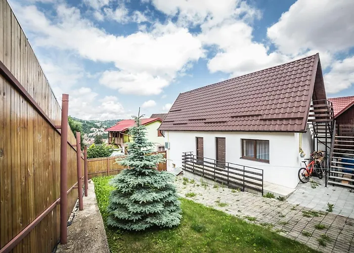 Manuela Residence